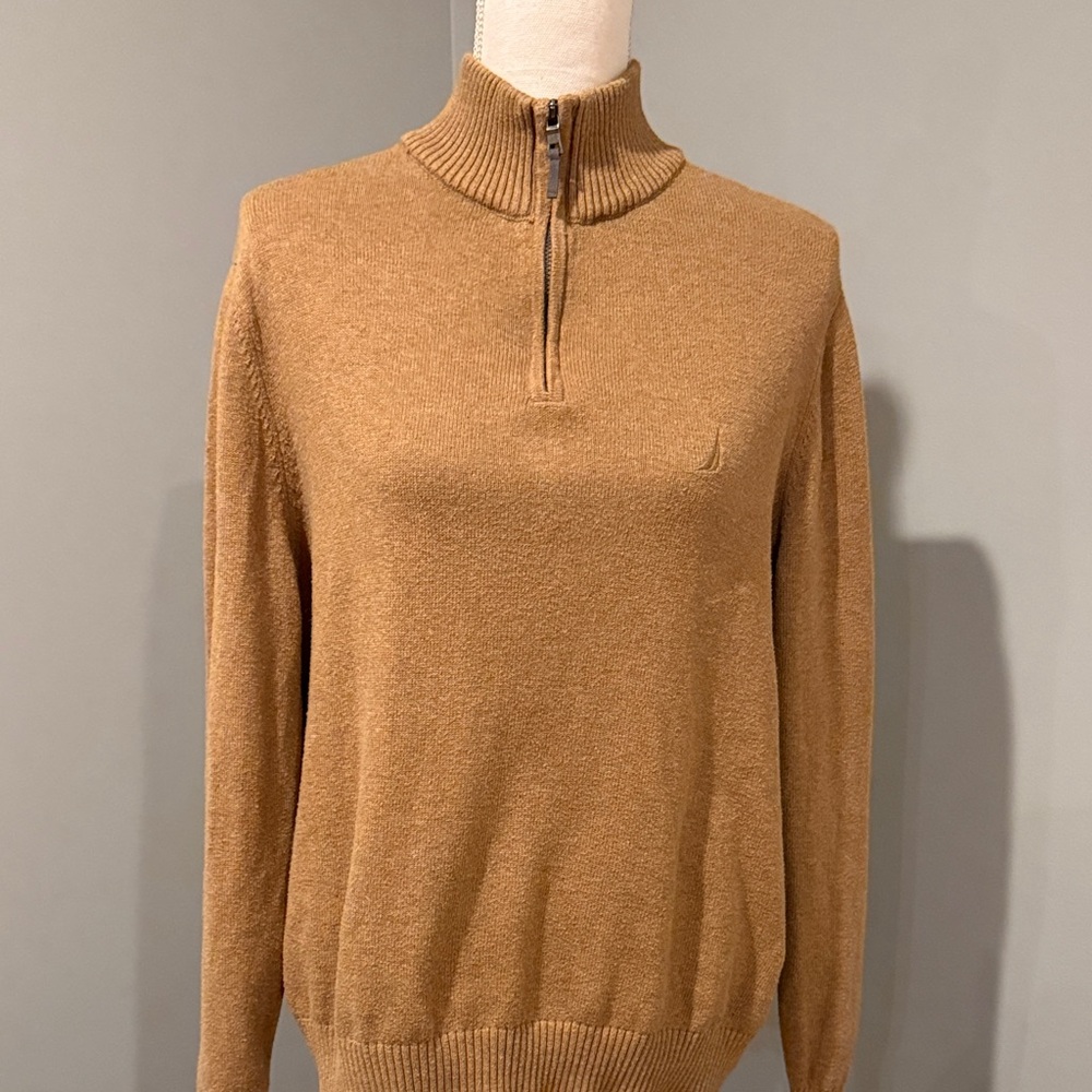 Men’s Nautica sweater